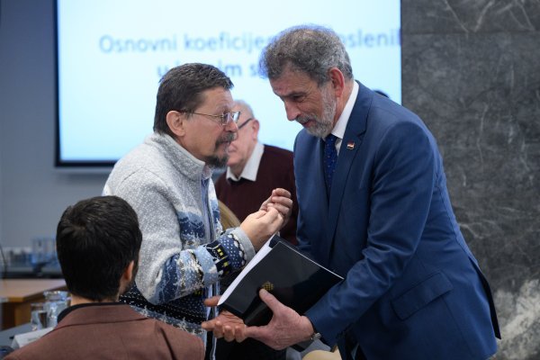 Sastanak Vlade RH s predstavnicima javnih sindikata.