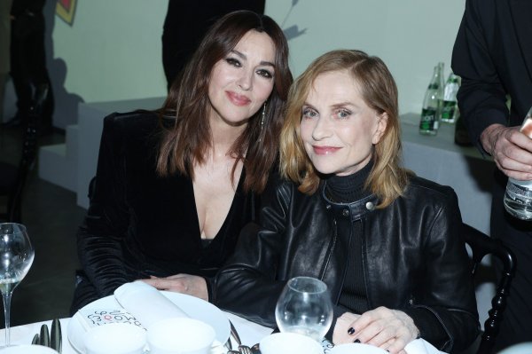 Monica Bellucci i Isabelle Huppert