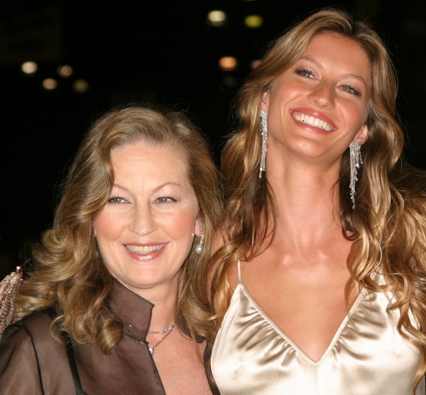 Gisele Bündchen s mamom