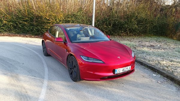 Tesla Model 3 Long Range Dual Motor All-Wheel Drive