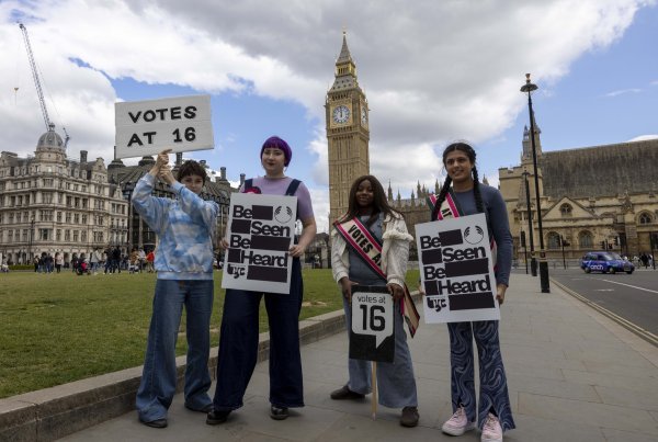 Kampanja za spuštanje granice za glasanje na 16 godina u Velikoj Britaniji