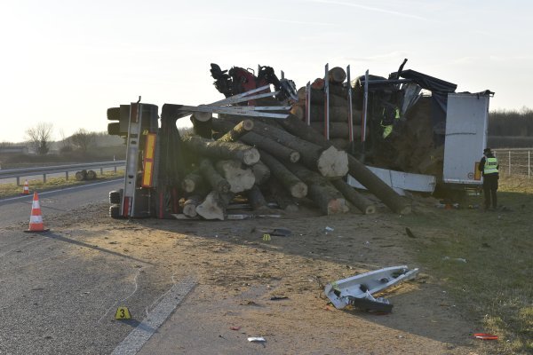 Prometna nesreća na A3 kod Rastovice