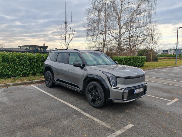 KIA EV9 GT-Line Launch AWD: hrvatska premijera