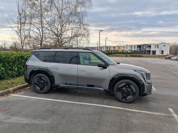 KIA EV9 GT-Line Launch AWD: hrvatska premijera