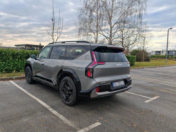 KIA EV9 GT-Line Launch AWD: hrvatska premijera