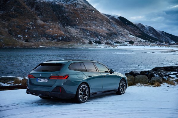 BMW i5 eDrive40 Touring