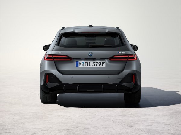 BMW i5 M60 xDrive Touring