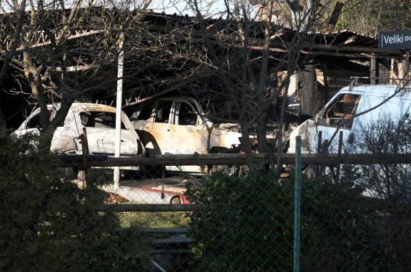 Požar automobila u Zagrebu