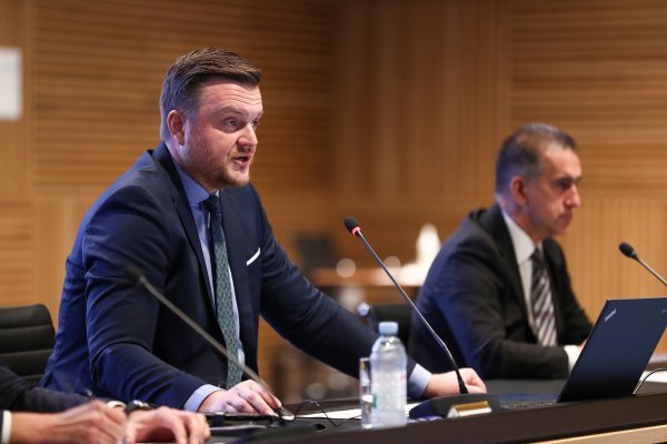 Primorac predstavlja nove narodne trezorce