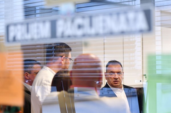 Vili Beroš u posjetu bolnici u Čakovcu