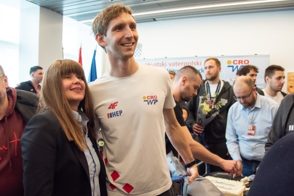 Doček zlatnih vaterpolista sa Svjetskog prvenstva u Dohi