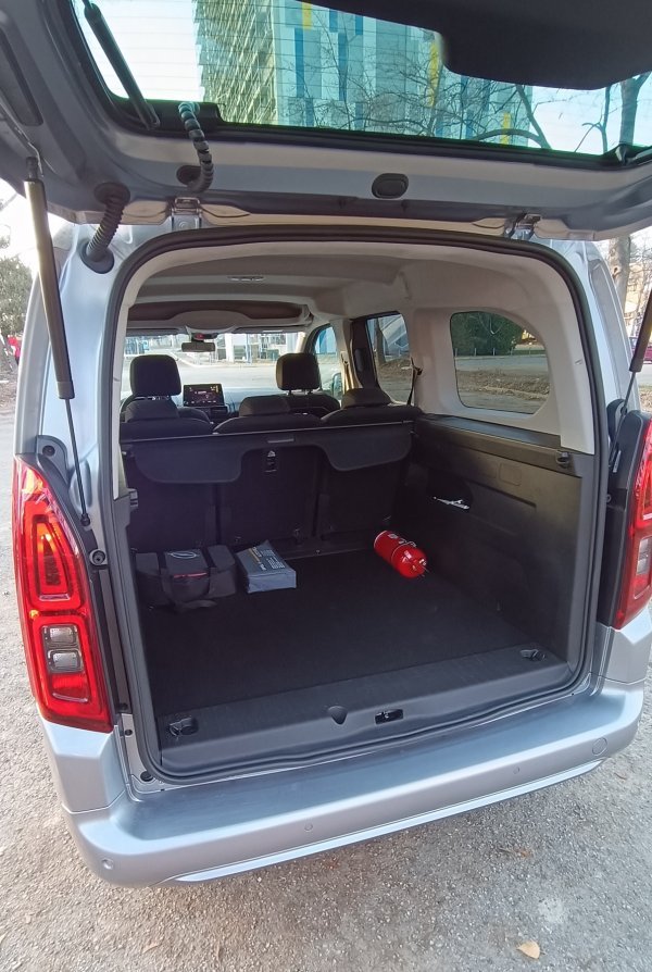 Opel Combo-e Life Elegance Plus