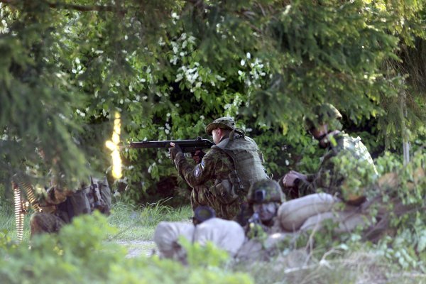 Pripadnici estonske Obrambene garde na vježbi