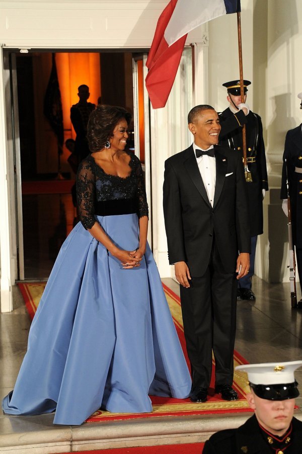 Michelle Obama 2014. u haljini s potpisom Caroline Herrere