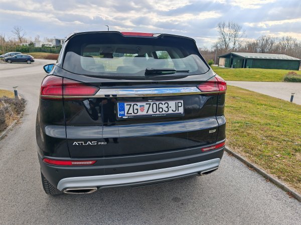 Geely Atlas PRO 1.5 T-GDI 48V EMS Flagship