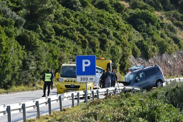 Frontalni sudar kod Brsečine