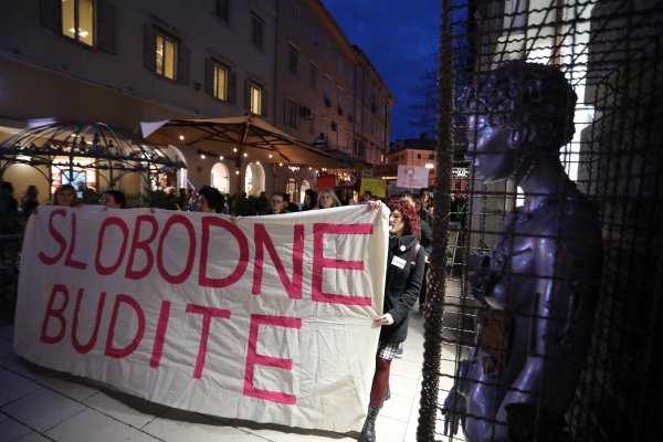 Rijeka: Povorka Prosvjedni marš za Osmi mart