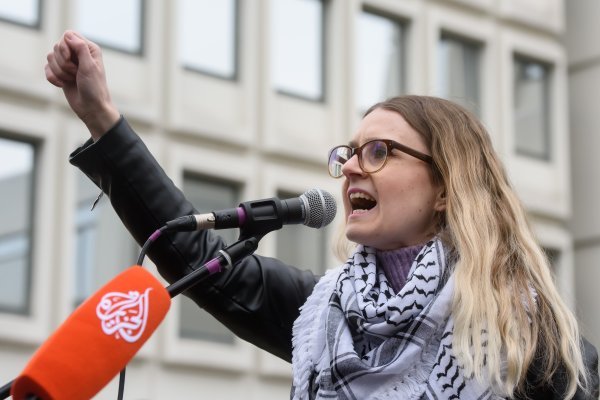 Prosvjed ispred izraelskog veleposlanstva u Zagrebu