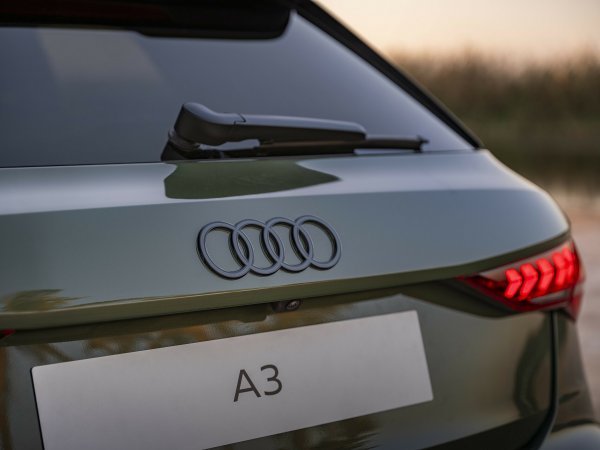 Audi A3 Sportback, S line
