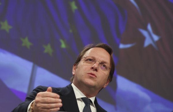 Špijunaža se navodno dogodila dok je Mađar Oliver Varhelyi bio povjerenik za proširenje EU