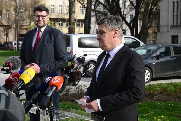 Zoran Milanović na presici SDP-a najavio da ide na parlamentarne izbore