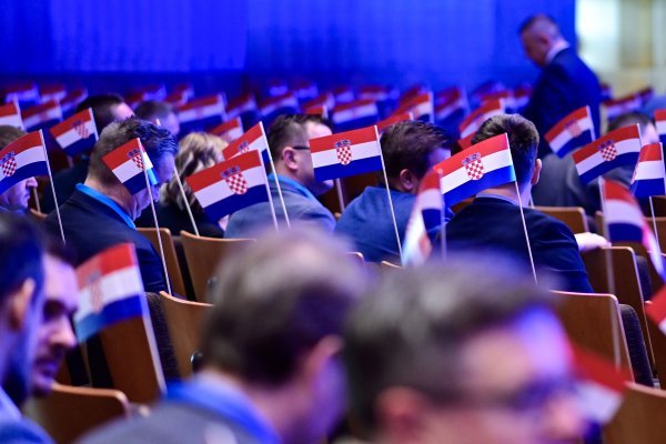 HDZ-ov skup u Lisinskom