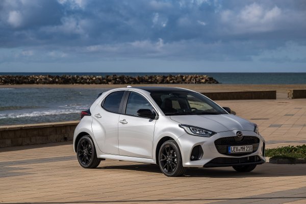 Mazda2 Hybrid za 2024.