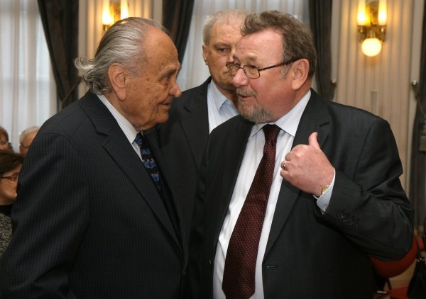 Josip Manolić
