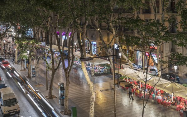 U Barceloni kad napustite plažu, navucite majicu i hlače ili haljinu. U suprotnom možete platiti kaznu od skoro 300 eura