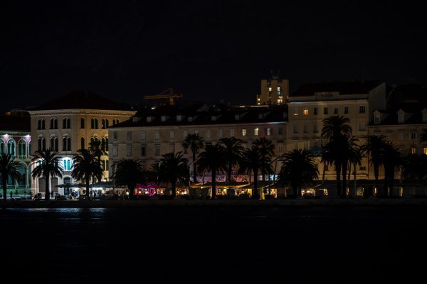 Hrvatski gradovi na sat vremena ugasili svjetla