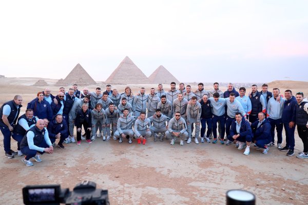 Kairo: Hrvatska nogometna reprezentacija; 'Vatreni' obišli piramide
