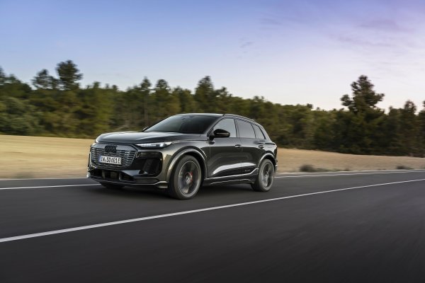 Audi SQ6 e-tron