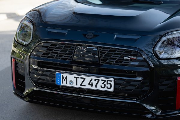 Mini Countryman: dinamička premijera