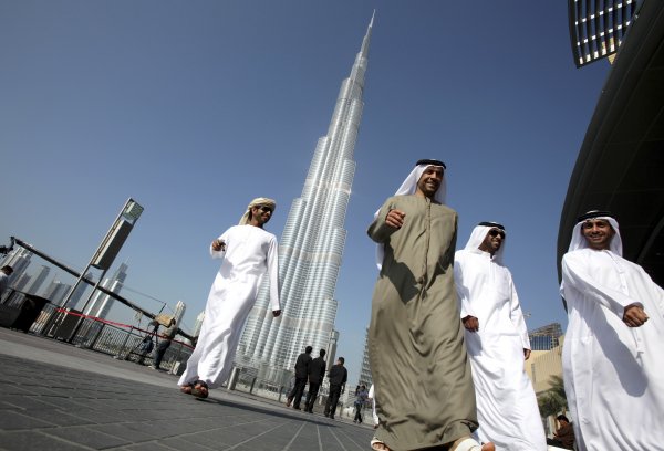 UAE i Bahrein gastarbajterima omogućuju bolje zarade Reuters