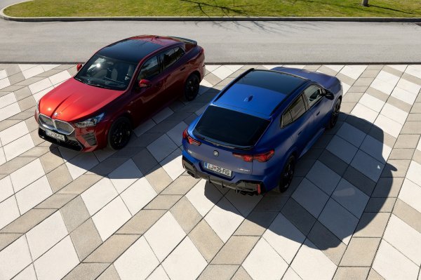 BMW X2 M35i xDrive i BMW iX2 xDrive30 (lijevo)