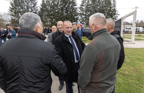 Gospić: Pokop posmrtnih ostataka žrtava Drugog svjetskog rata