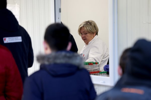 Testiranje na hripavac ispred HZJZ-a