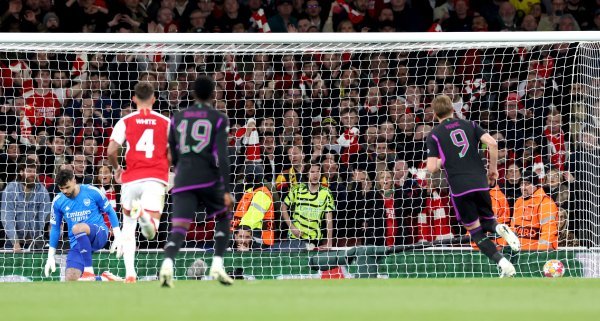 1/4 finale Lige prvaka, Arsenal - Bayern