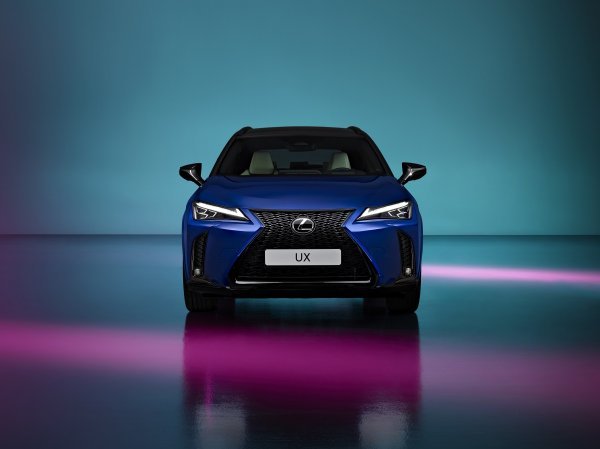 Lexus UX 300h