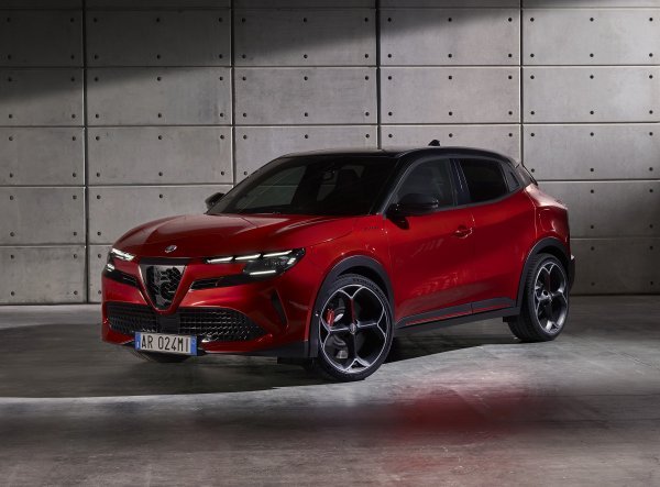 Alfa Romeo Junior Elettrica