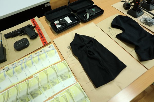 Policija o pljački FINA-inog kombija
