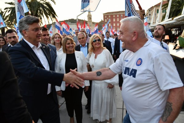 Predizborni skup HDZ-a u Splitu