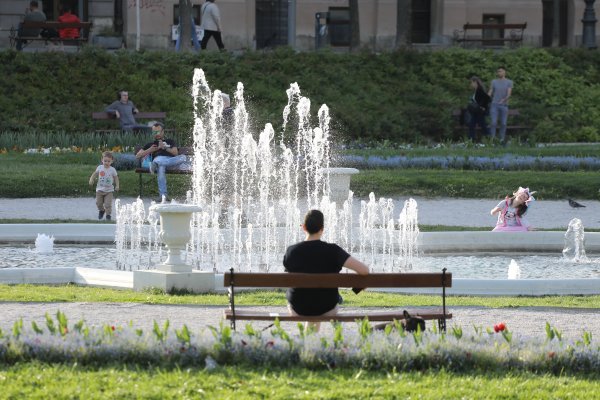 Građani uživaju u sunčanom Zagrebu