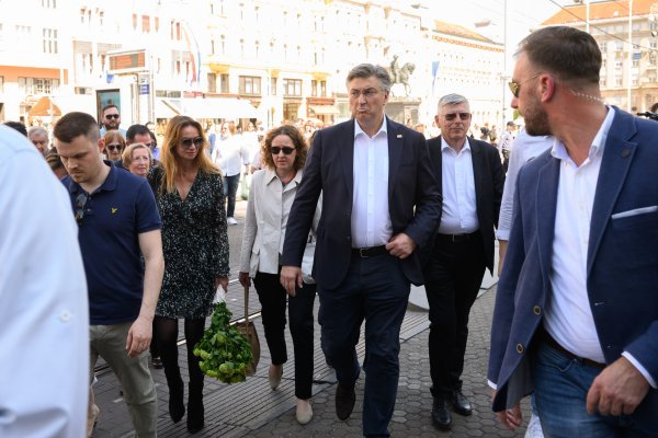 Andrej Plenković prošetao centrom Zagreba