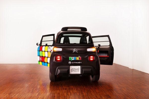 Citroën Ami slavi 50 godina Rubikove kocke