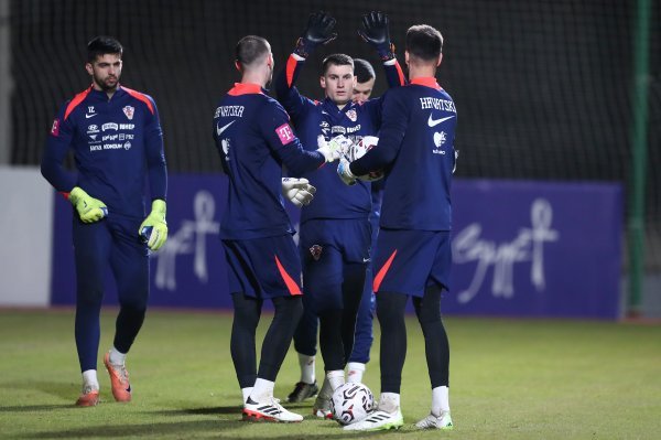 Vratari hrvatske reprezentacije (slijeva): Labrović, Kotarski, Livaković, Ivušić
