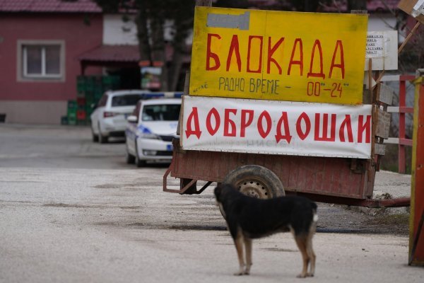 Blokada u selu Krivelj