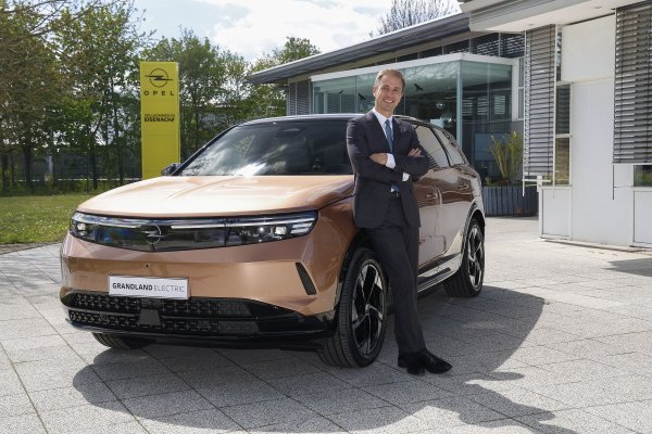 Opel Grandland- druga generacija: Florian Huettl, izvršni direktor Opela