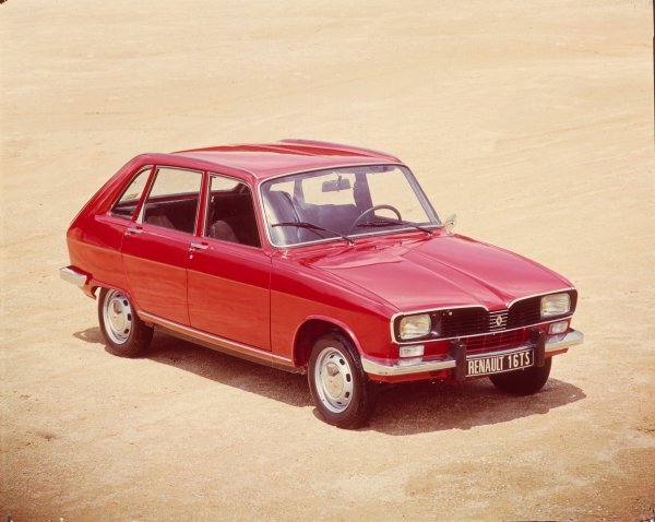 Renault 16