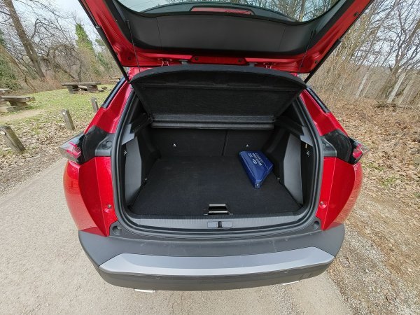 Peugeot 2008 PureTech 130 S&S EAT8 GT